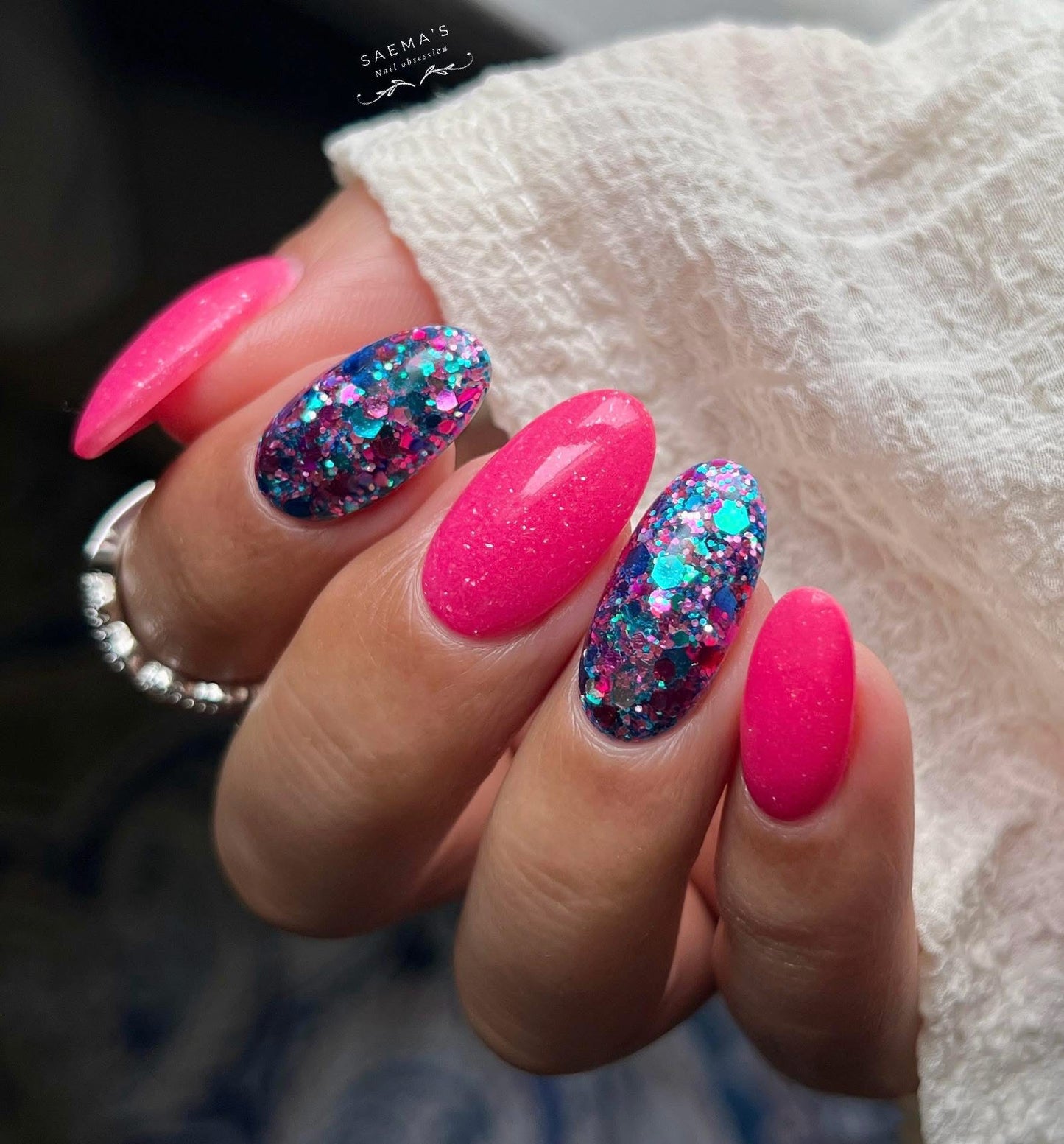 Claw-smic Sparkle