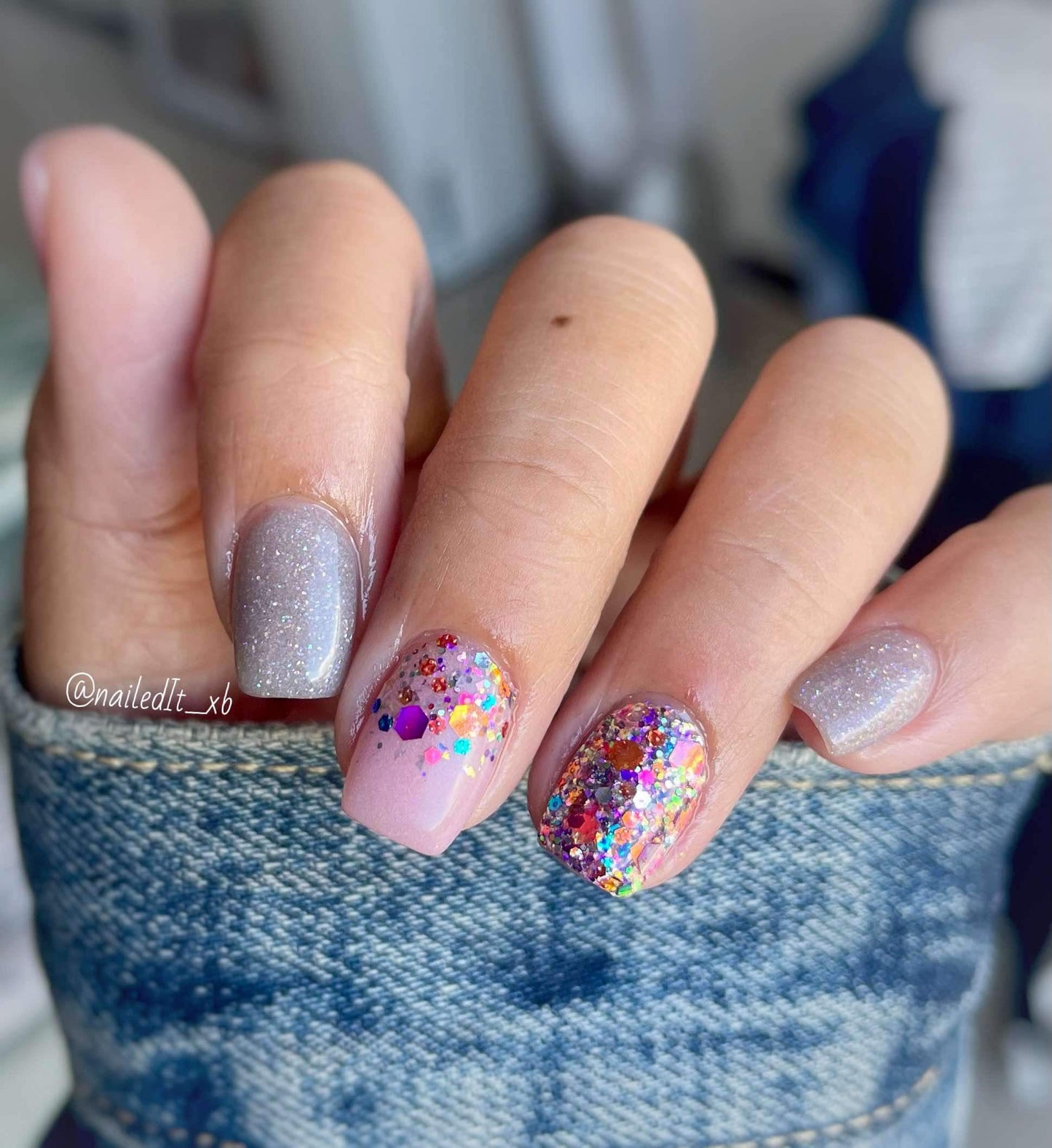 A Mauve In The Right Direction
