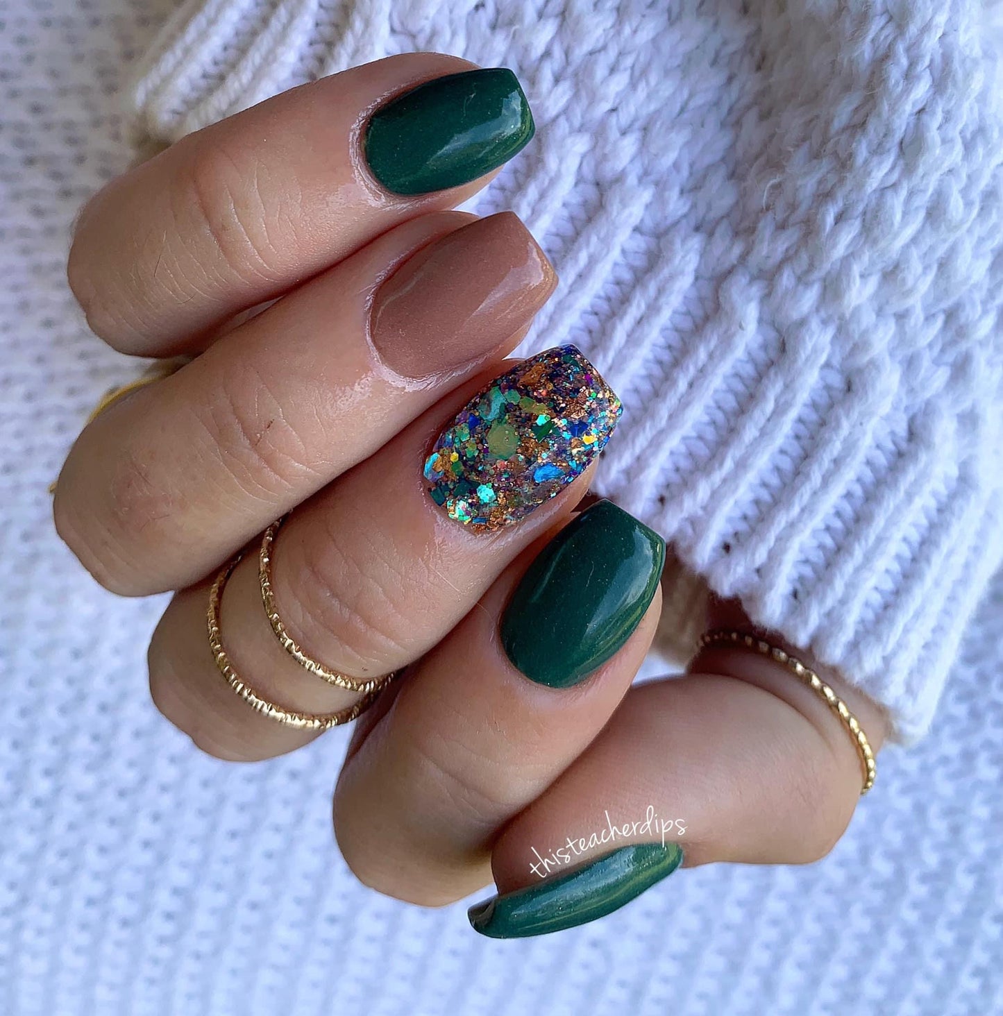 Meet Me Under The Mistletoe